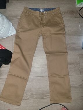 Oris Men's Cargo Pants - Tan